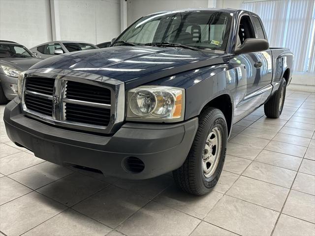 2005 dodge dakota st club cab