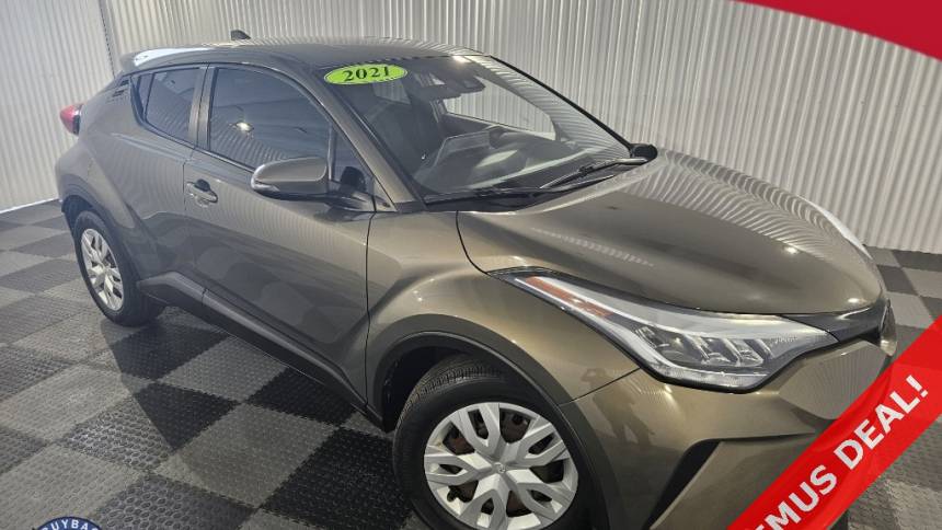 2021 toyota c-hr le