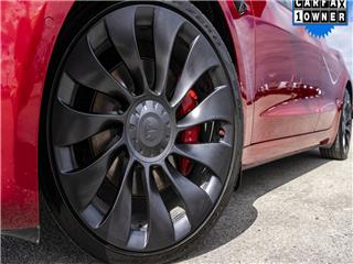 2022 Tesla Model 3 performance