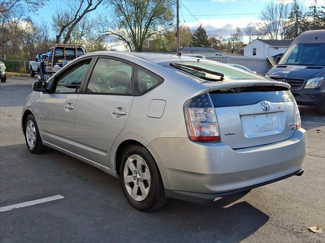 2005 toyota prius base