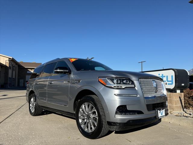 2022 lincoln navigator standard