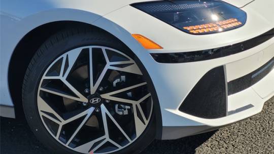 2025 Hyundai IONIQ 6
