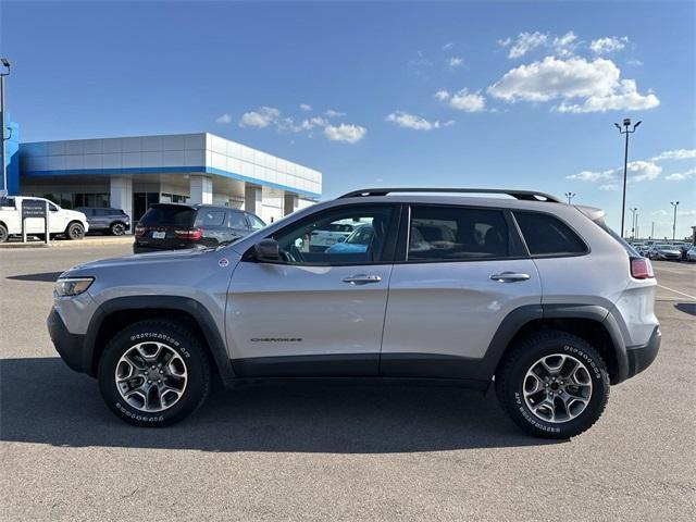 2021 jeep cherokee trailhawk