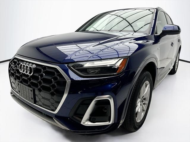 2022 audi q5 45 s line premium