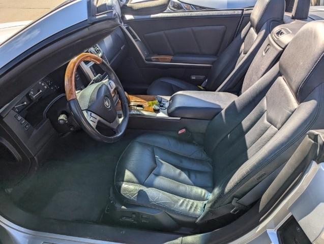 2004 cadillac xlr base