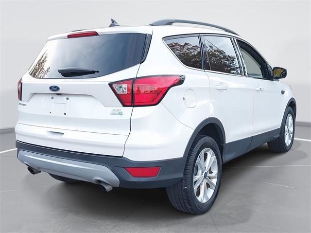 2019 ford escape sel