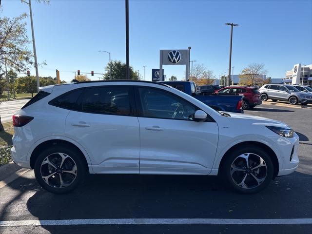 2023 ford escape st-line elite