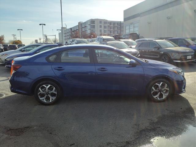 2021 kia forte lxs