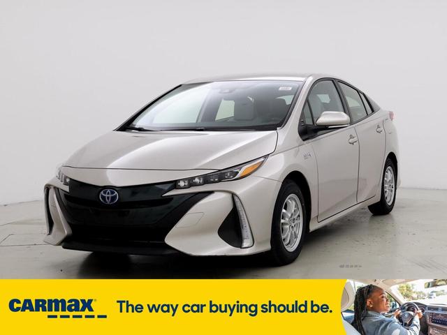 2021 toyota prius prime xle