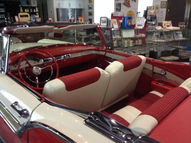1957 ford skyliner convertible