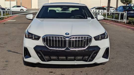 2024 BMW i5