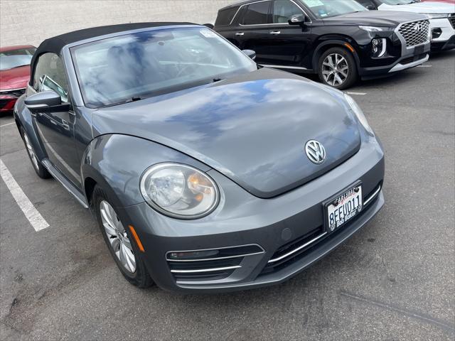 2018 volkswagen beetle 2.0t s