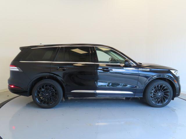 2022 lincoln aviator reserve awd