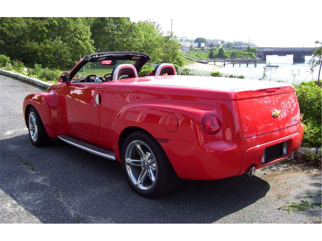 2004 chevrolet ssr