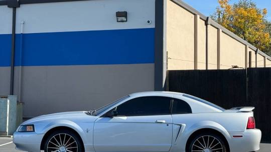2003 Ford Mustang