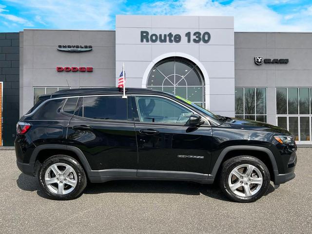 2023 jeep compass latitude