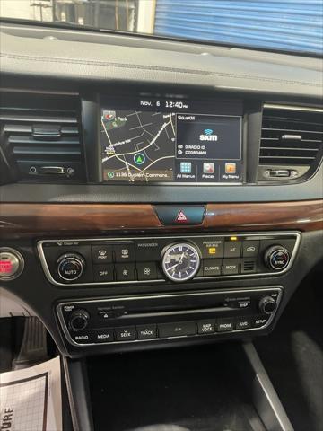 2017 kia cadenza technology