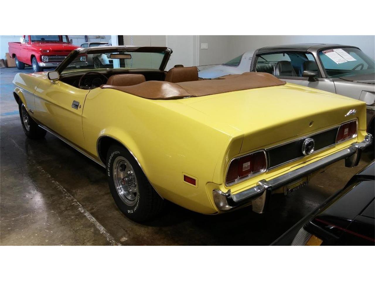 1973 ford mustang