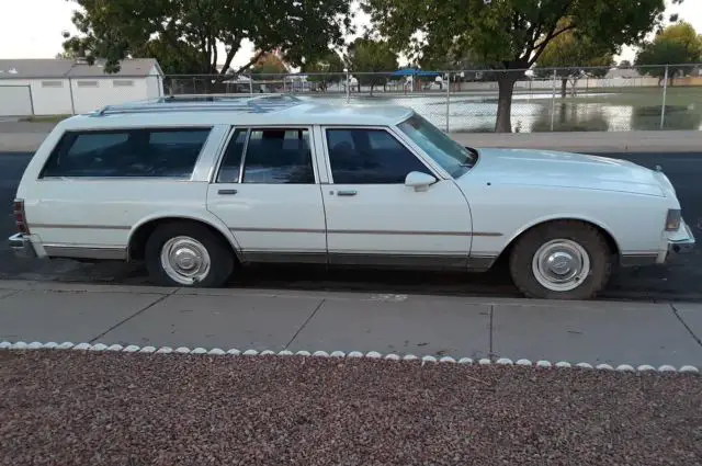 barn find gramdma's 1988 caprice classic wagon low mile no rust