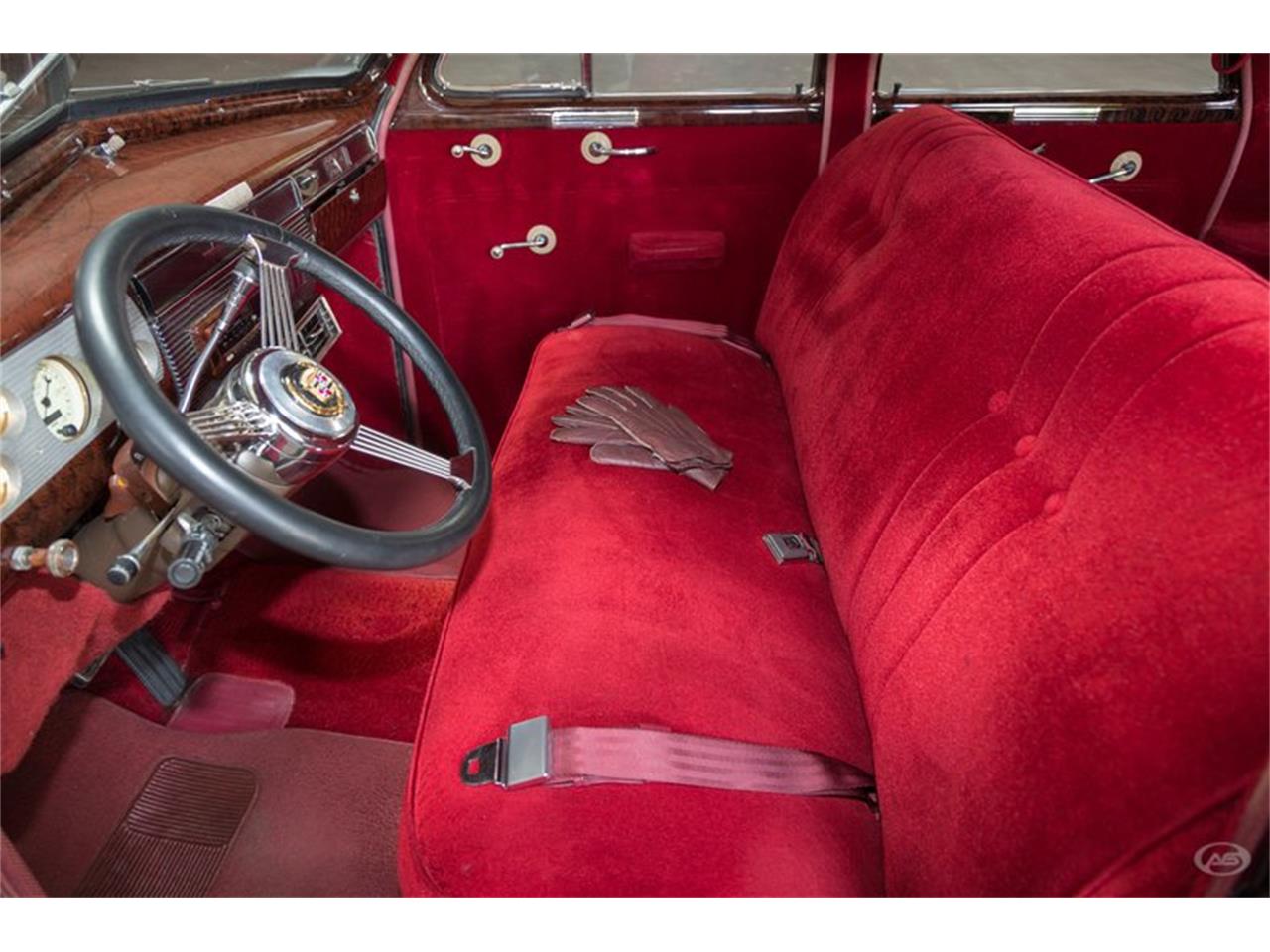 1939 cadillac series 61