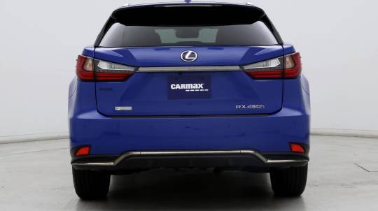 2022 Lexus se