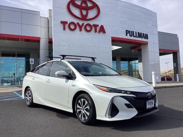2020 toyota prius prime xle