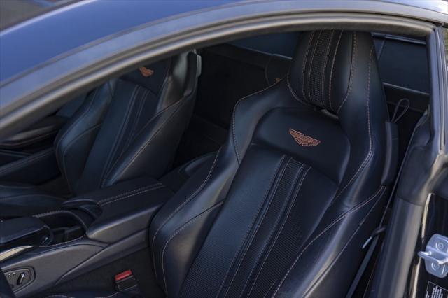 2020 aston martin vantage base