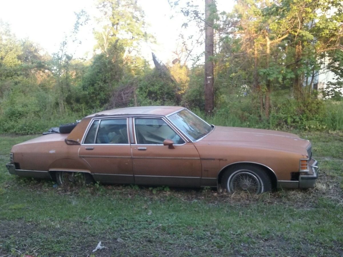 1980 pontiac bonneville with entire spare car for parts original owner 4 door