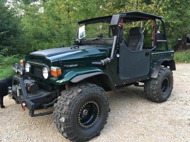 fj40 toyota land cruiser better than bran new