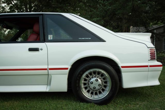 1987 ford mustang gt (5 speed) white/red **mint, 1 owner, 31k miles!**