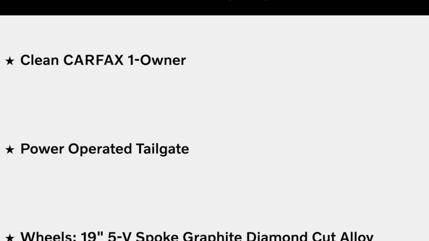 2024 volvo xc60 b5 core dark theme
