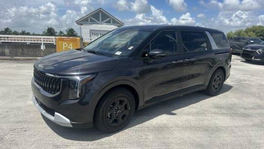 2025 Kia Carnival