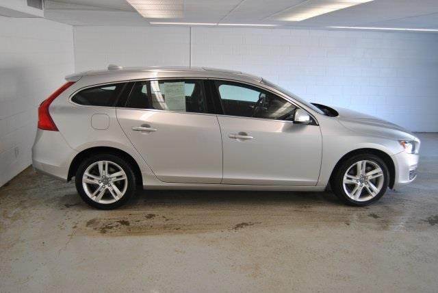 2015 volvo v60 t5 premier awd t5 premier 4dr wagon (midyear release for sale in saco, maine