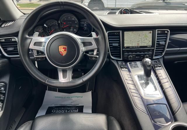 2016 porsche panamera 4