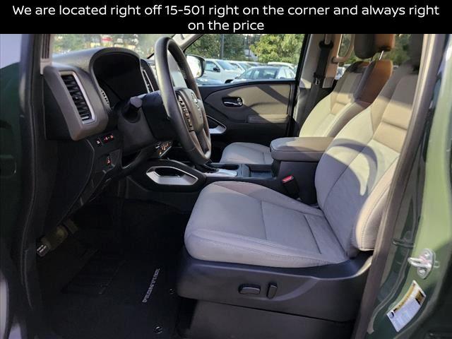 2024 nissan frontier sv