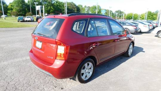 2008 Kia Rondo