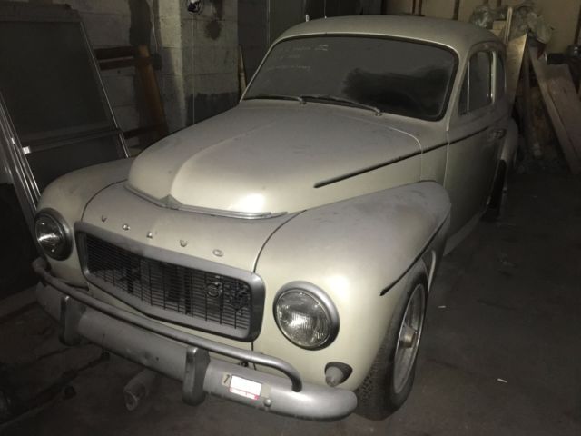 1966 pv544 volvo - no rust - wholly running - in storage for decades