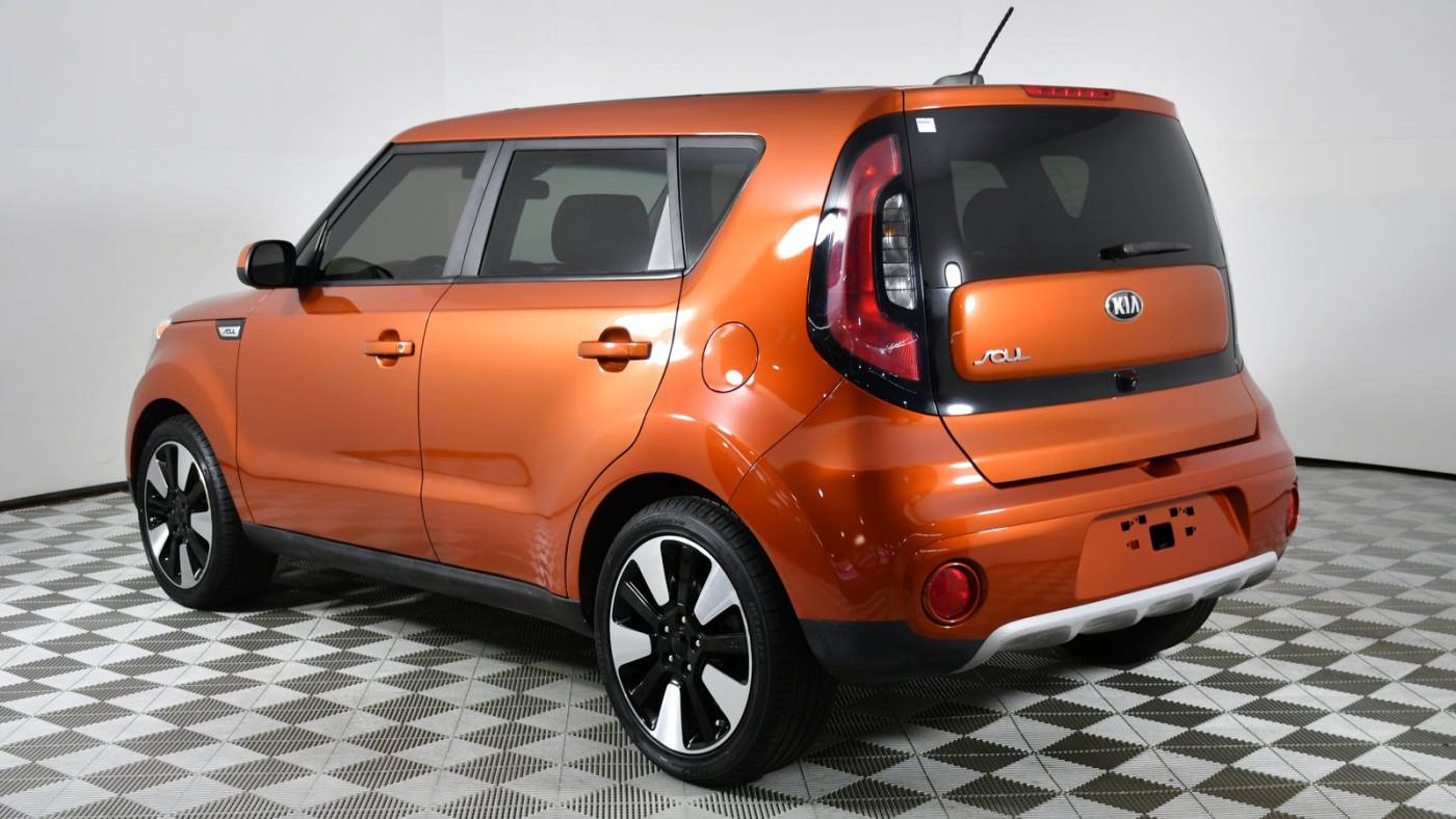 2019 kia soul +