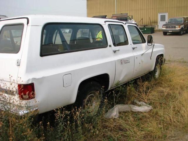1990 chevrolet suburban 6.2 diesel, runs*