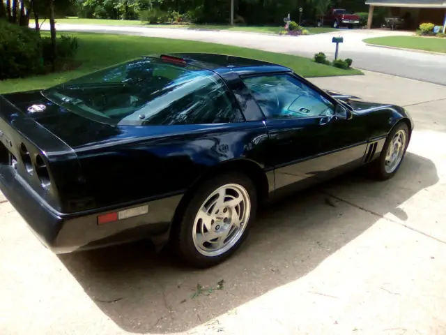 no reserve 5.7l, l98, corvette coupe, black on black, low miles