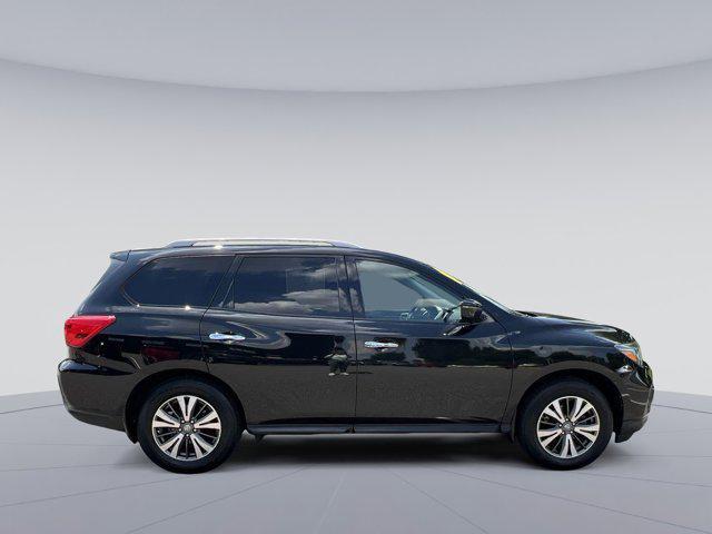 2017 nissan pathfinder s