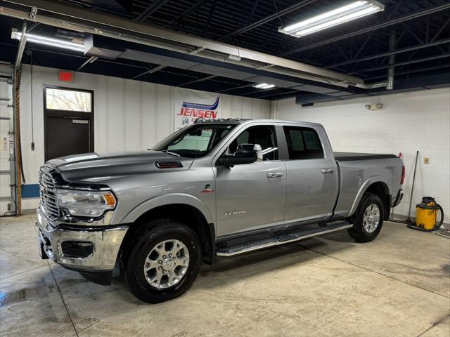 2022 ram 3500 laramie crew cab 4x4 64' box