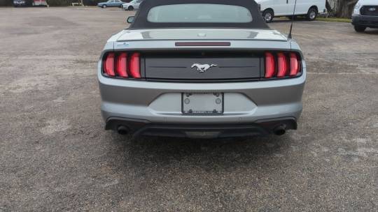 2022 Ford Mustang