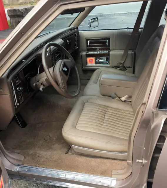 1990 cadillac brougham base sedan 4-door 5.7l