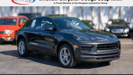 2022 Porsche Macan
