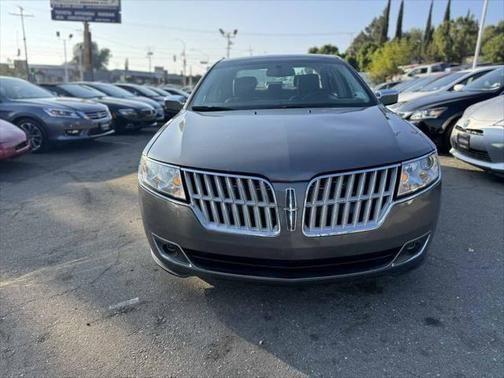 2011 lincoln mkz