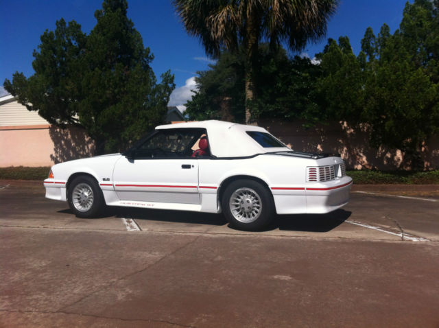 ford mustang gt convertible