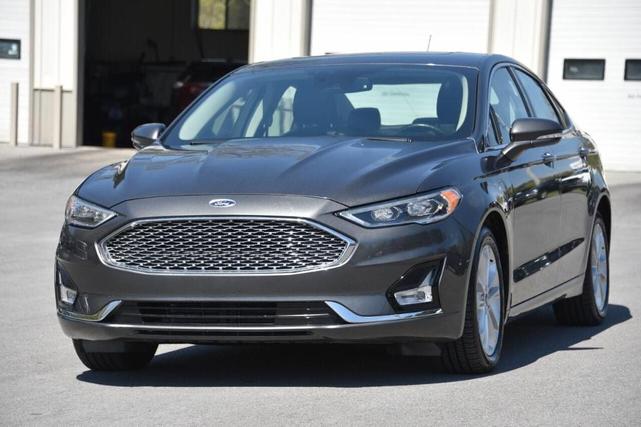 2019 ford fusion energi titanium