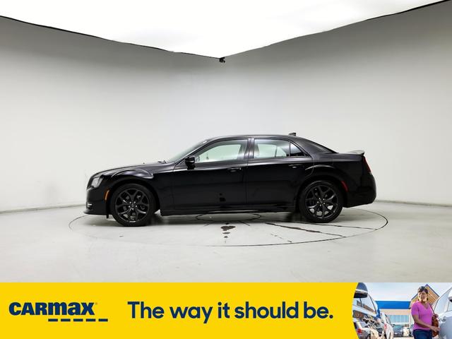 2021 chrysler 300 s