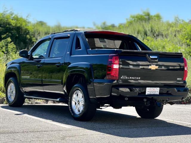 2012 chevrolet avalanche 1500 lt